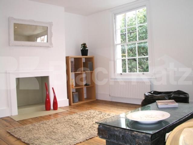 			LET , 2 Bedroom, 1 bath, 1 reception Apartment			 Clapham Manor Street, Clapham